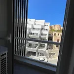 Bay\'S Water Apartment